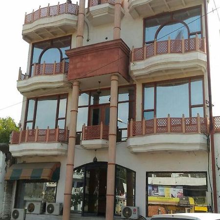 Hotel Kirandeep Agra Агра Экстерьер фото