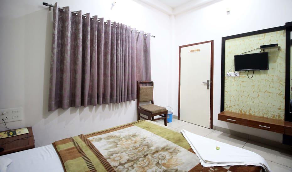 Hotel Kirandeep Agra Агра Экстерьер фото