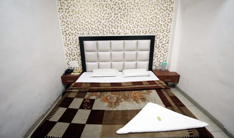 Hotel Kirandeep Agra Агра Экстерьер фото